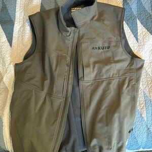 XXL Men’s KUIU Vest